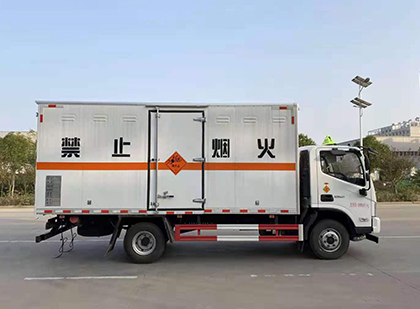 蓝田爆破器材运输车